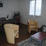 公寓 奥罗阿赫营地酒店 *