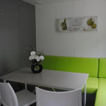 Camping D'arrouach Apartmán *